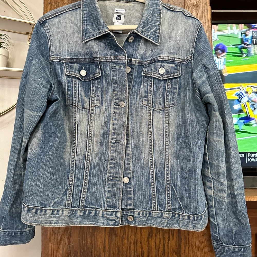 Ladies XL GAP Jean Jacket